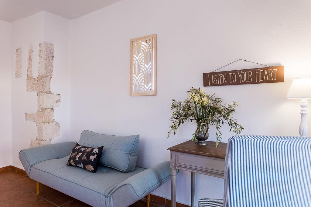 Mediterraneo Suite Home Rethymno  Bagian luar foto